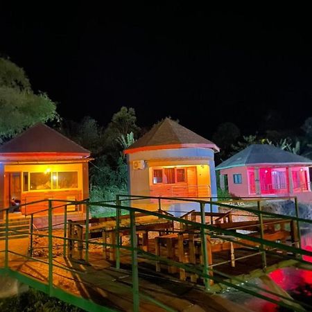 Bamboo River Resorts Wli Afegame Exteriér fotografie