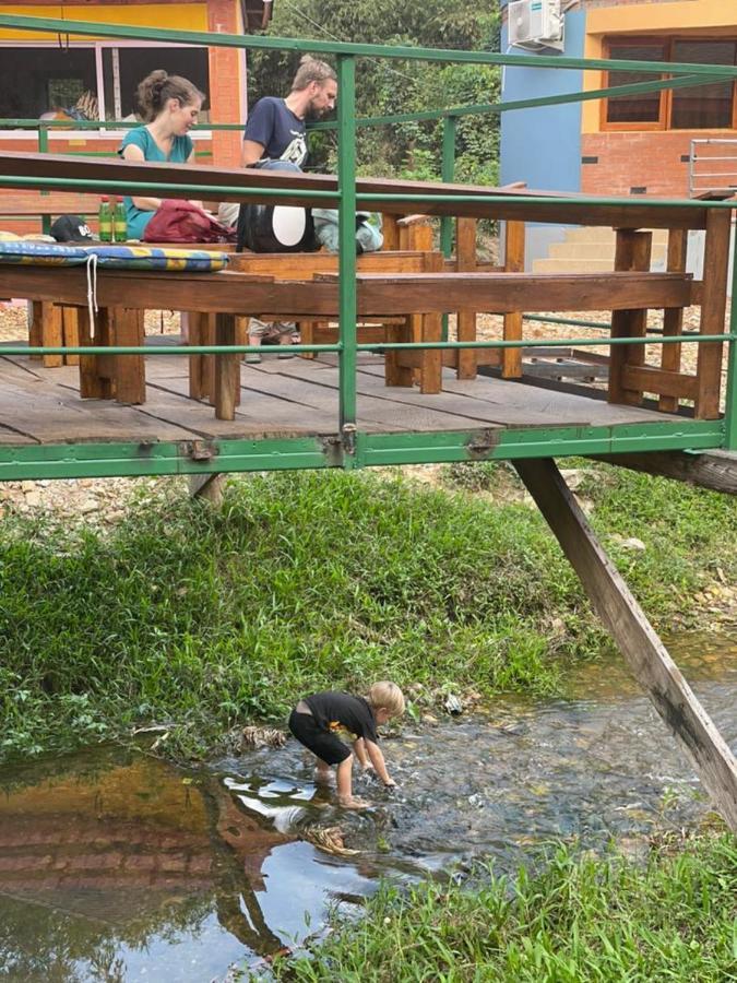 Bamboo River Resorts Wli Afegame Exteriér fotografie